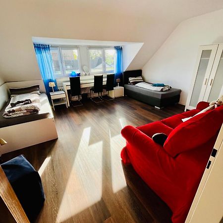 Nasa Wohnung Uerdingen Krefeld Bagian luar foto