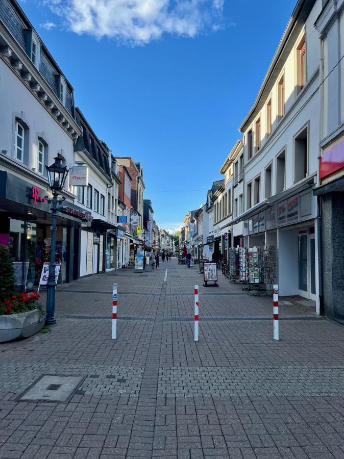 Nasa Wohnung Uerdingen Krefeld Bagian luar foto