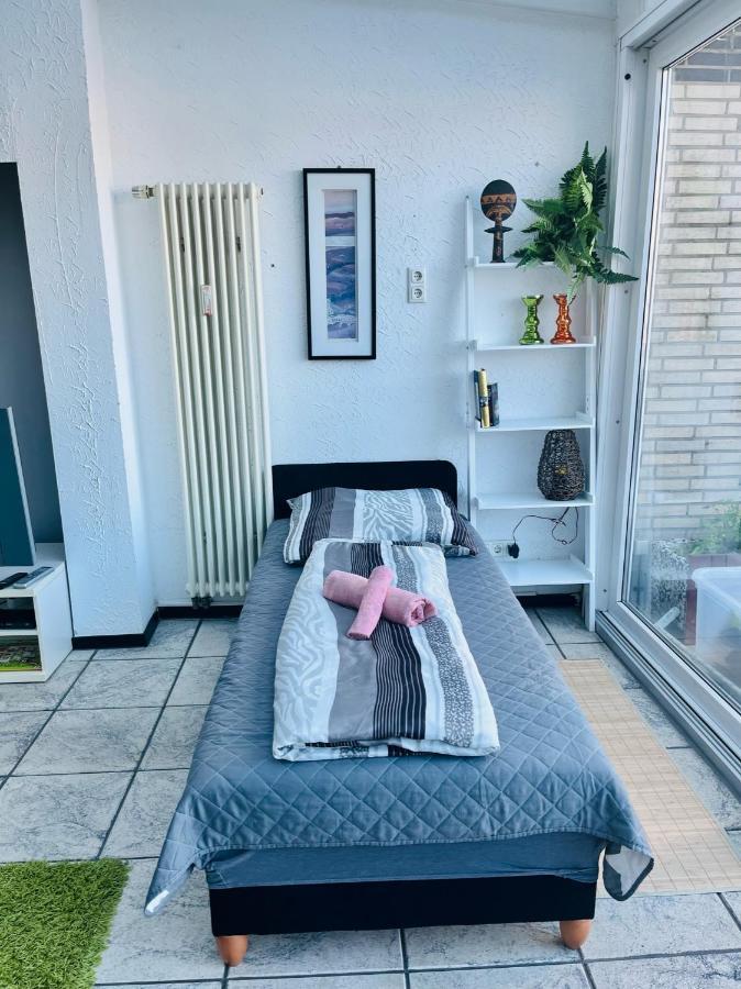 Nasa Wohnung Uerdingen Krefeld Bagian luar foto