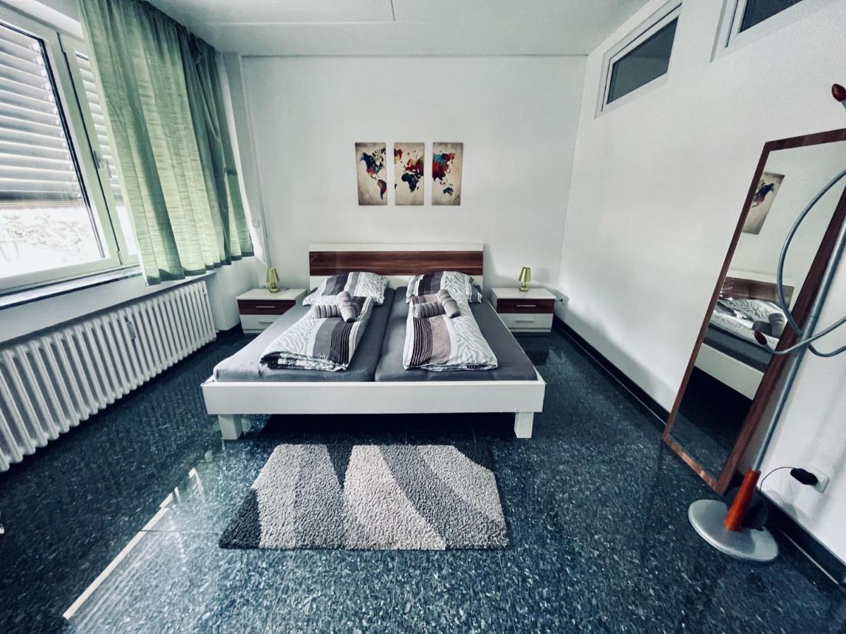 Nasa Wohnung Uerdingen Krefeld Bagian luar foto