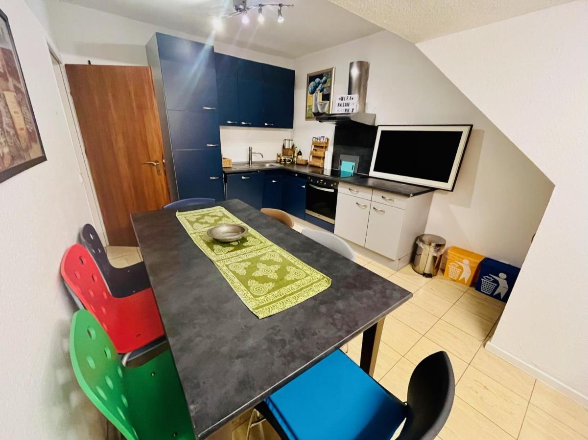 Nasa Wohnung Uerdingen Krefeld Bagian luar foto