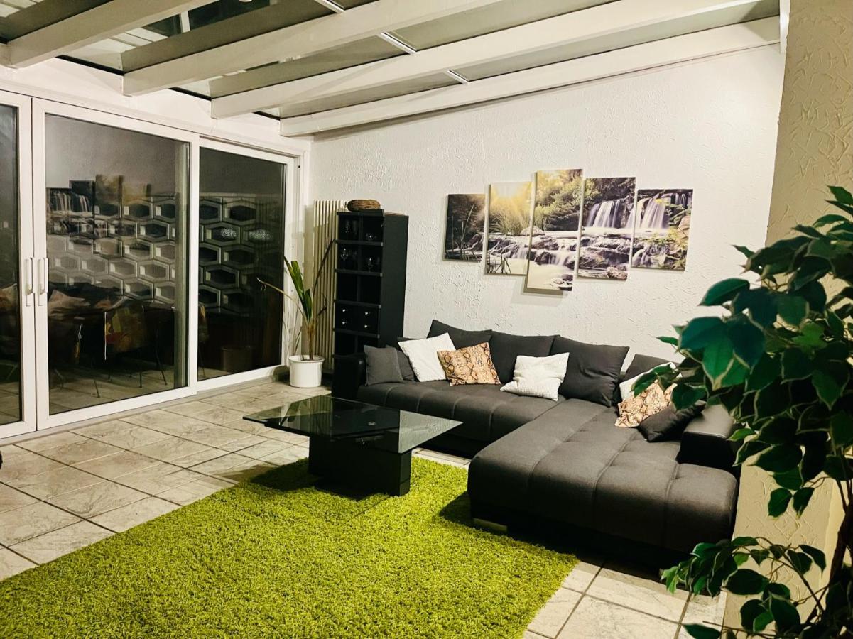 Nasa Wohnung Uerdingen Krefeld Bagian luar foto